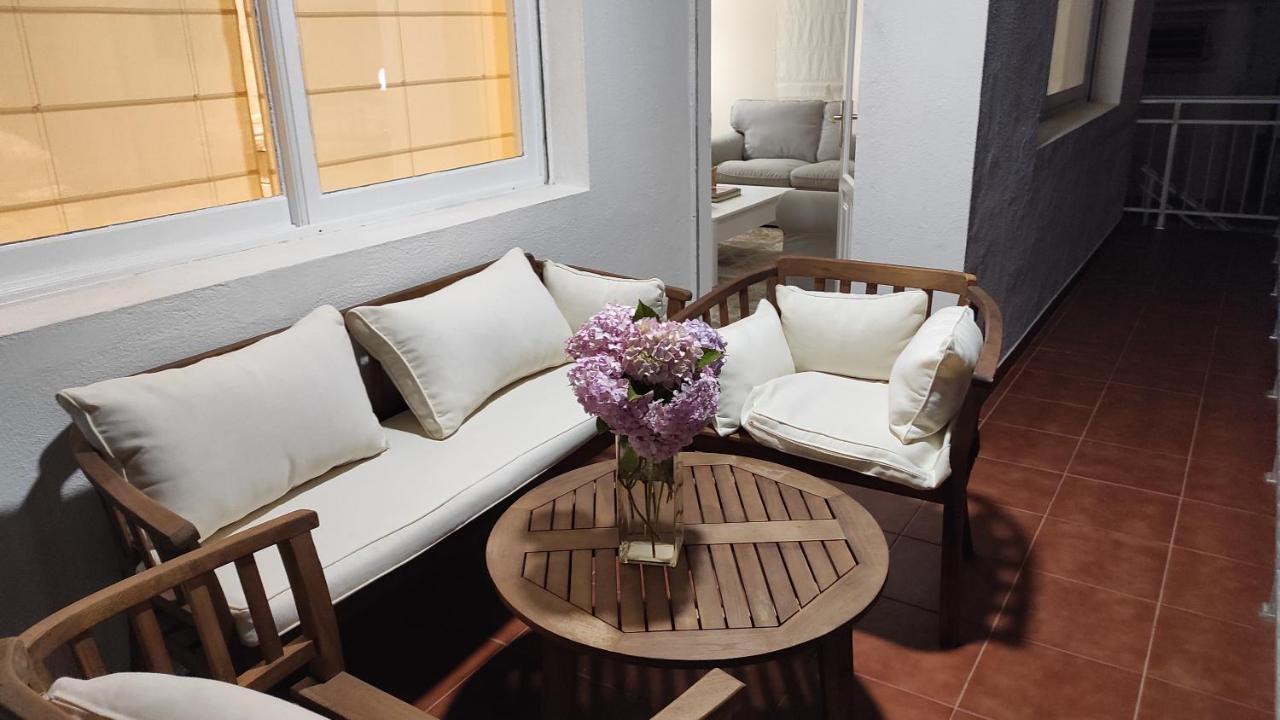 Precioso Piso En Playa America Con Jardin Privado. 尼格兰 外观 照片